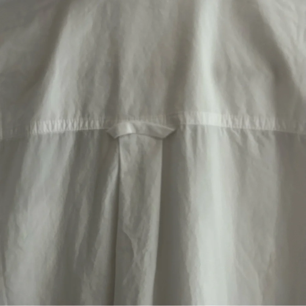 Madewell classic button down lightweight white shirt - Picture 8 of 13